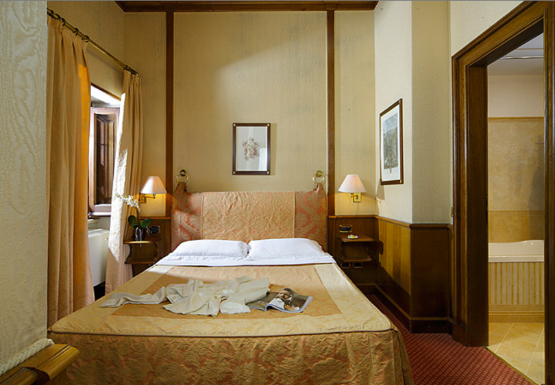 Hotel Pantheon - Bedroom Clipart (810x562), Png Download