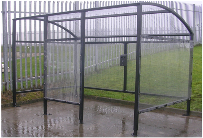 Suir Waiting Shelter - Fence Clipart (700x700), Png Download