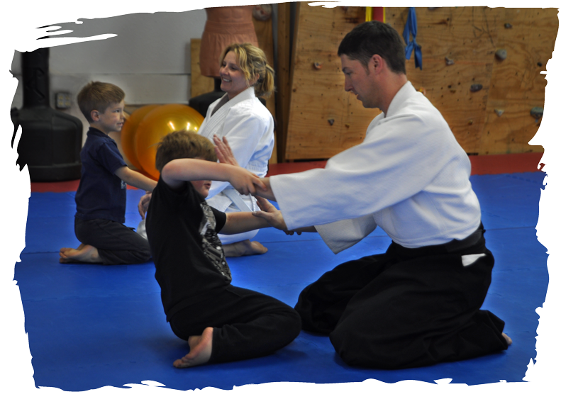 Kids 1 Framed - Kinomichi Clipart (800x581), Png Download