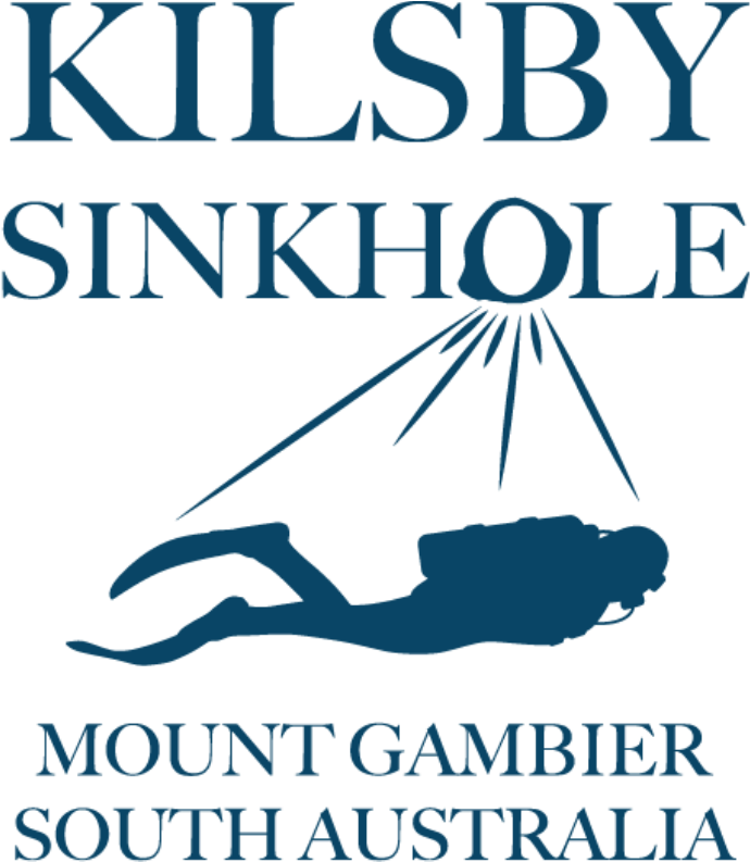 Logo With Border - Thomas Kinkade Clipart (1023x1043), Png Download