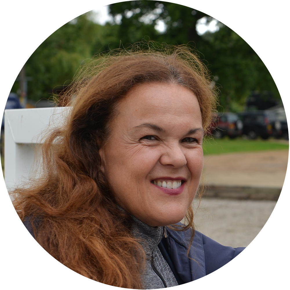 Juliet - Girl Clipart (1000x1000), Png Download