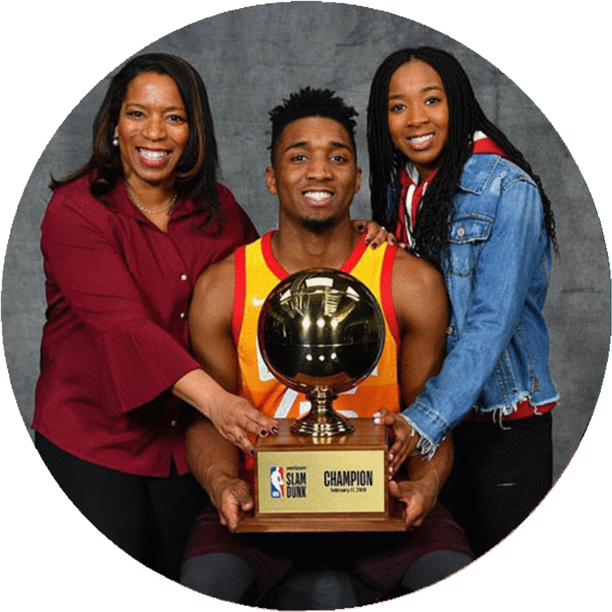 Donovan Mitchell - Donovan Mitchell Sister Clipart (1920x1200), Png Download