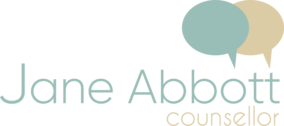 Watch Me By Lauren Barnholdt Clipart (914x405), Png Download