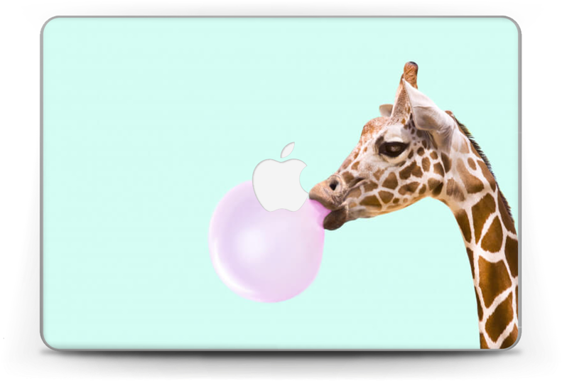 Giraffe Bubble Skin Macbook Pro Retina 13” - Giraffe Blowing Bubble Gum Clipart (800x560), Png Download