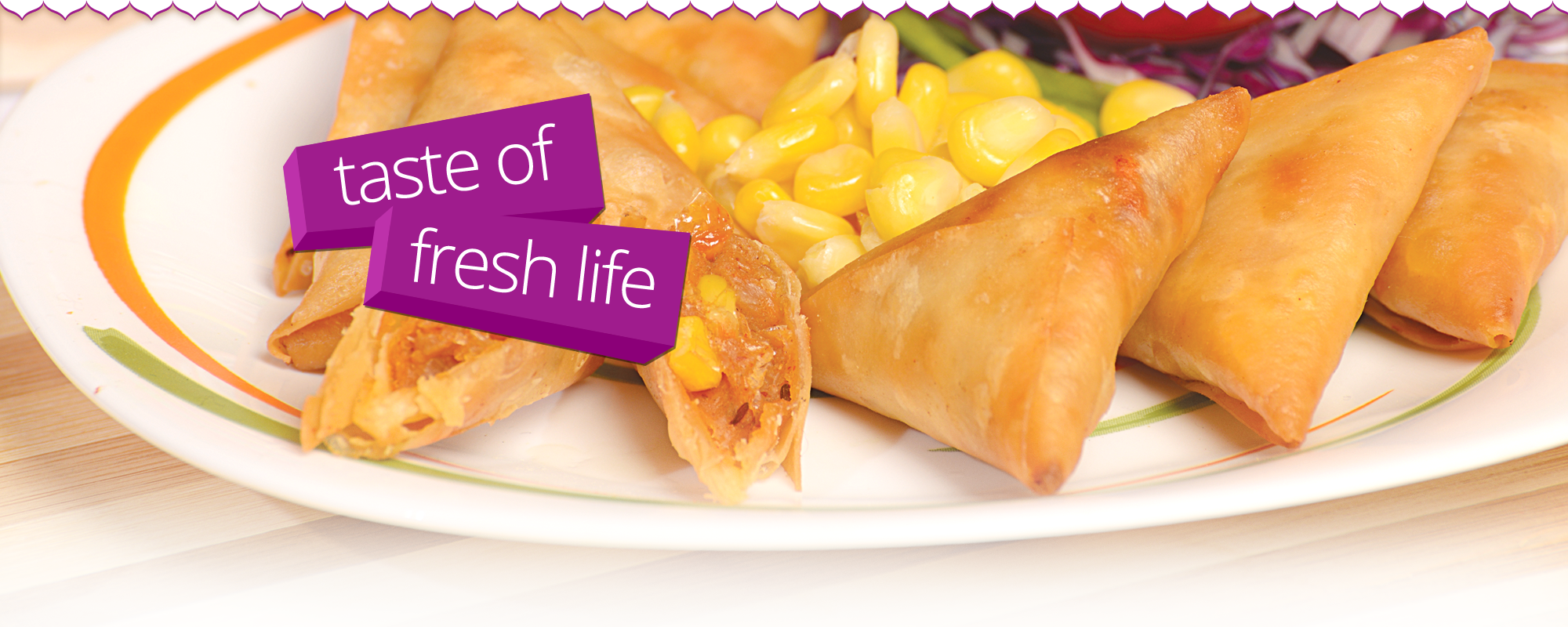 Breaded Veg Samosa - Cheese And Corn Samosa Clipart (2000x800), Png Download