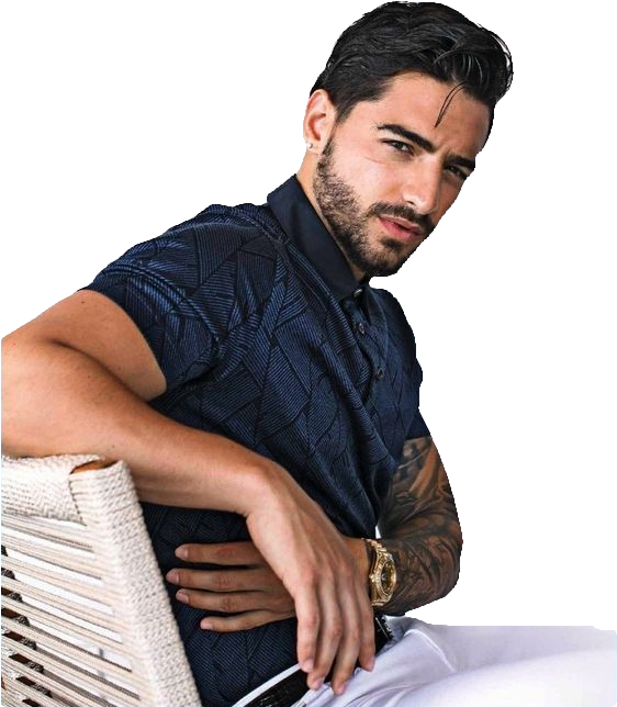 Maluma Revista Caras Clipart (564x673), Png Download
