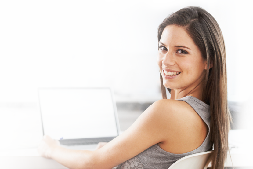 Woman With Laptop Transparent Clipart (829x553), Png Download