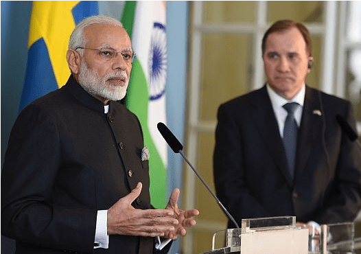 When Modi The Mute Spoke To His Personal Bard - Public Speaking Clipart (684x456), Png Download