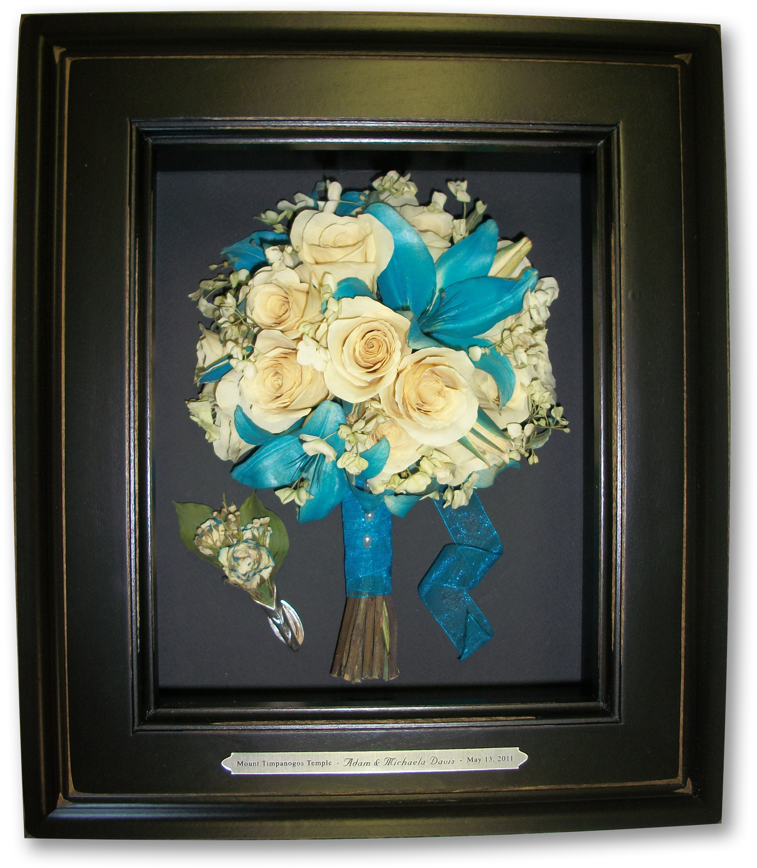 Suspended In Time ® - Garden Roses Clipart (1688x1919), Png Download