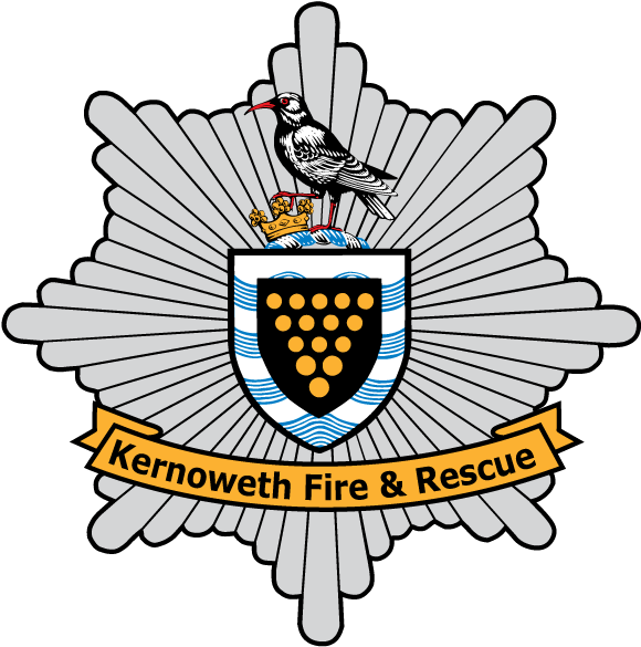 Download The Kernoweth Fire And Rescue Service Crest - Grampian Fire And Rescue Service Clipart (619x632), Png Download