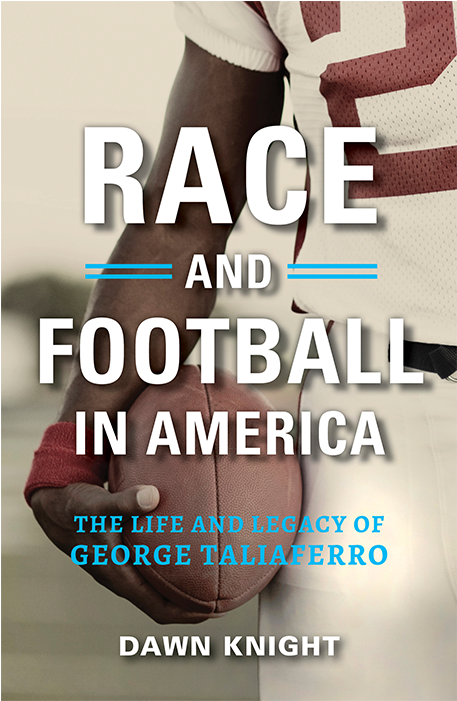 Race And Football In America - Atendimento Online Clipart (600x700), Png Download