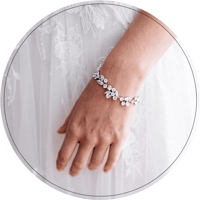 Close Up Of Bride Wearing Rhinestone Floral Design - Ring Clipart (665x665), Png Download