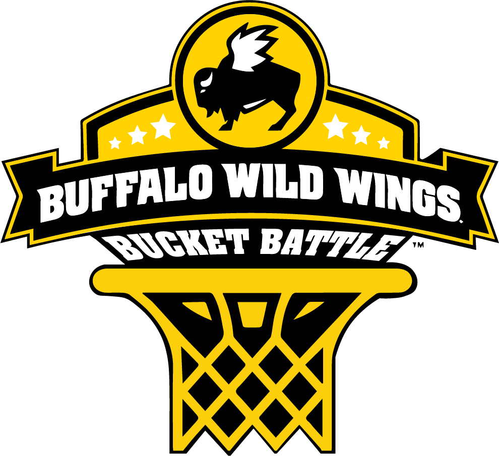 Read On Issuu - Buffalo Wild Wings Clipart (990x905), Png Download