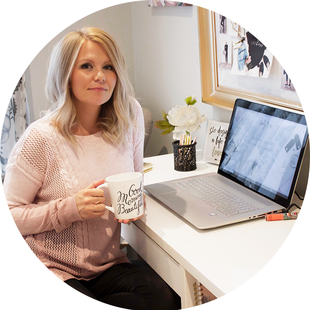 Lady Boss Studio - Girl Clipart (1000x1000), Png Download