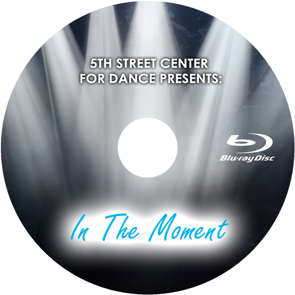 In The Moment Label - Blu Ray Clipart (600x600), Png Download