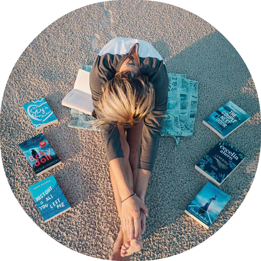 Bookworm - Bookstagrammer - Booktuber - Writer - Traveler - Girl Clipart (852x852), Png Download