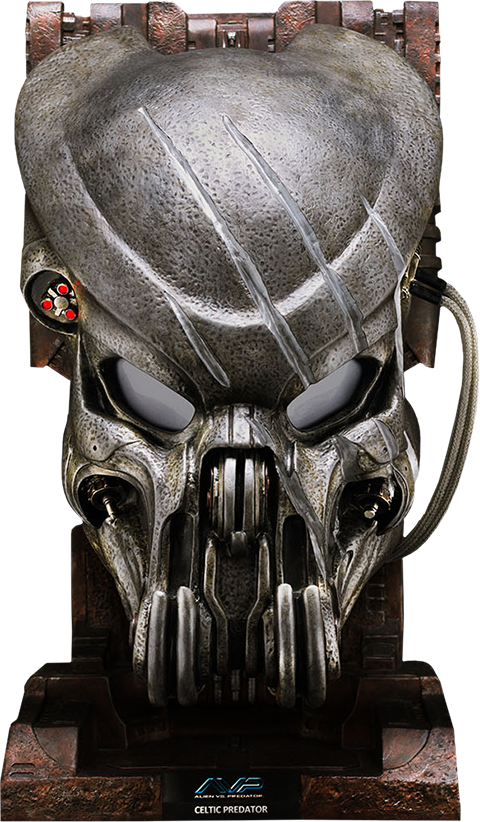 Battle Damaged Celtic Predator Mask Prop Replica - Celtic Predator Mask Clipart (480x822), Png Download