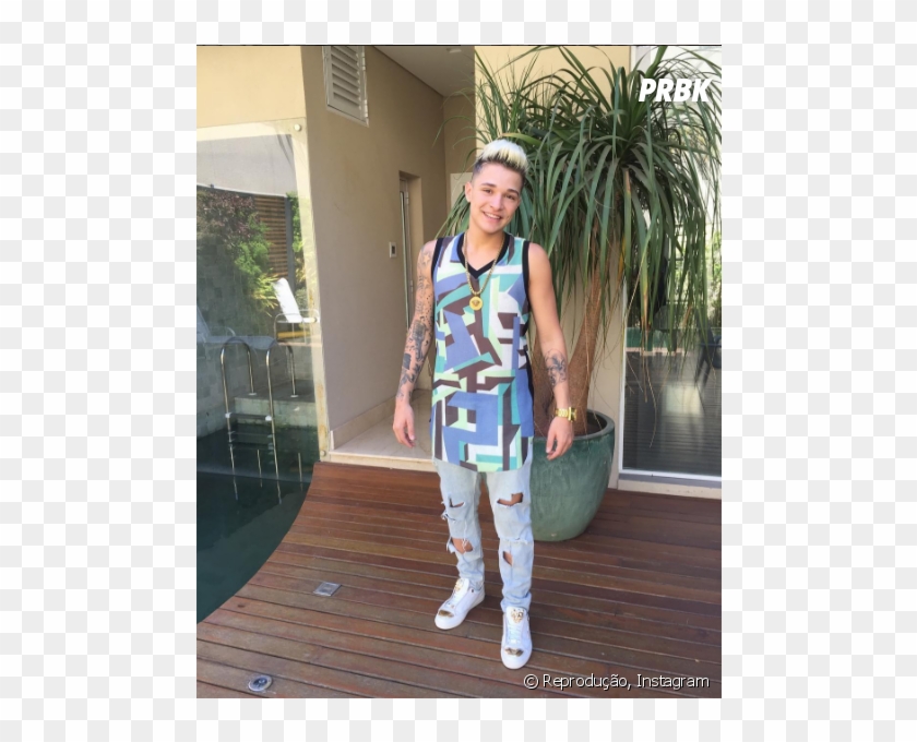 Bruna Marquezine And Harry Styles - Standing Clipart #10968