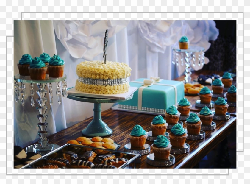 Jackie's - Cupcake Clipart