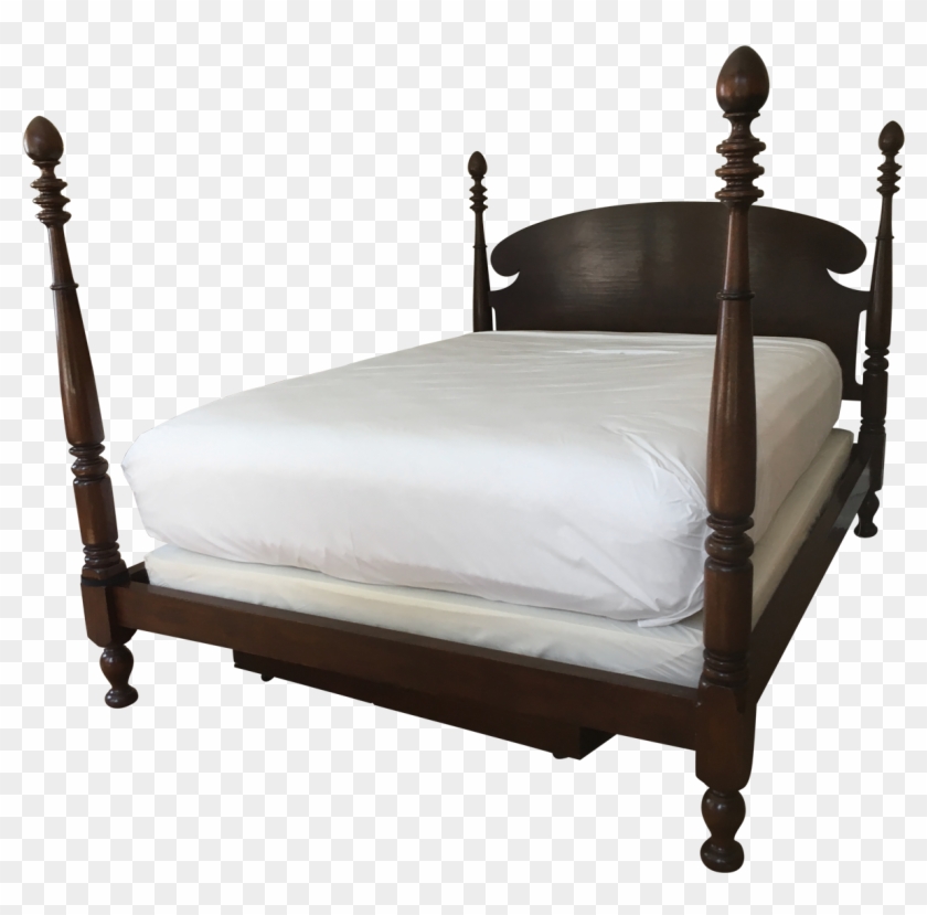 Four Poster Bed Under $500 Clipart #1130143