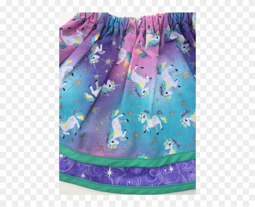 Miniskirt Clipart #1138542