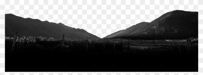 Donde Las Nubes Tocan Las Montañas - Summit Clipart #1150693