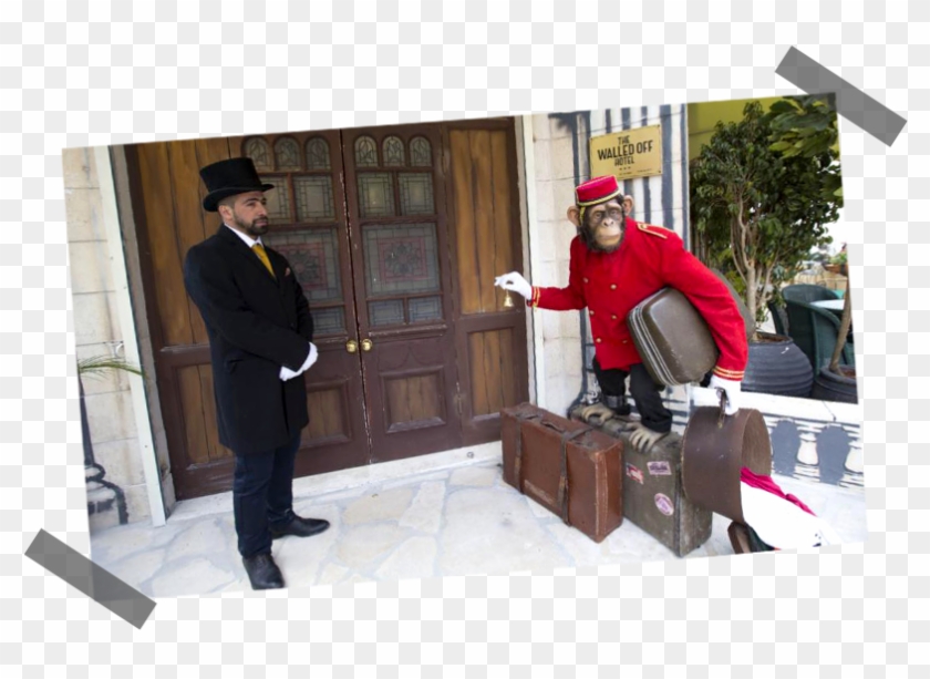 Fancy A Night With Banksy Your Dream Just Got True - Wallry Of Hotel Bunksy Clipart