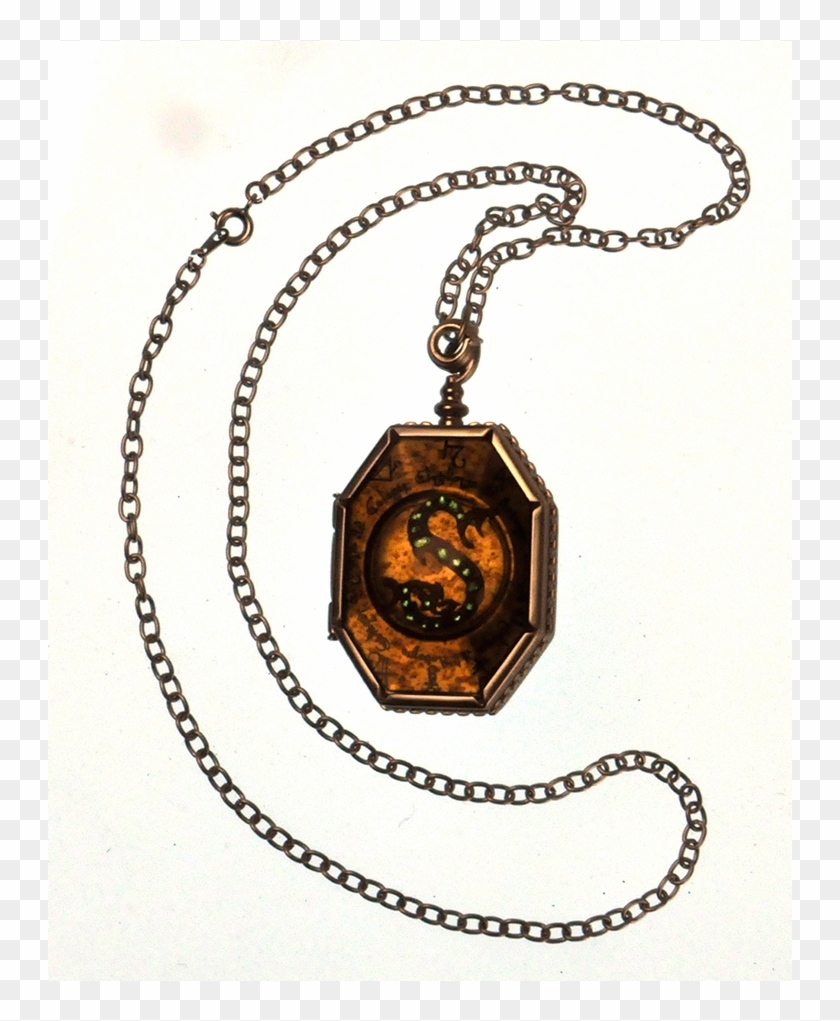 Horcux Locket Of Salazar Slytherin Necklace - Harry Potter Slytherin Locket Png Clipart #1446933