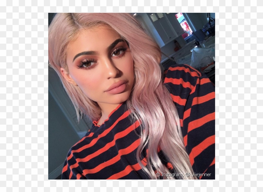Rosa, Azul, Preto - Kylie Jenner Full Face Of Makeup Clipart
