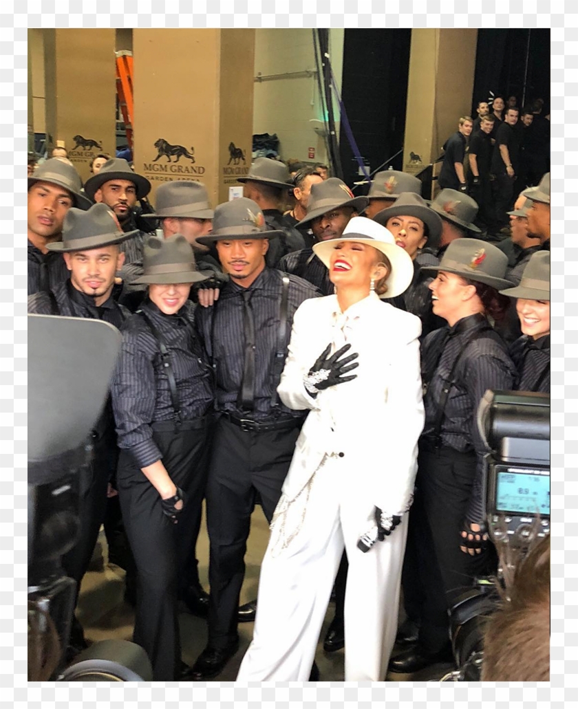 Gallery Image - Selena Gomez Billboard Awards 2011 Clipart