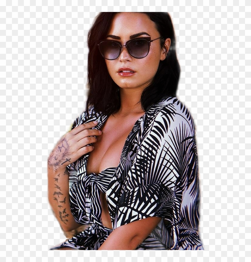 Demi Lovato Diff Eyewear Clipart #1579556