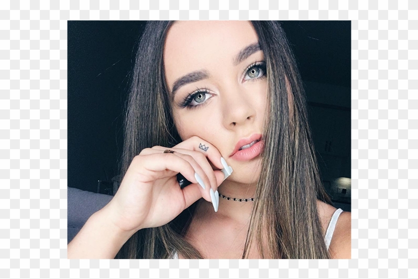 Screen Shot 2016 05 18 At - Sierra Furtado Finger Tattoo Clipart #1668161