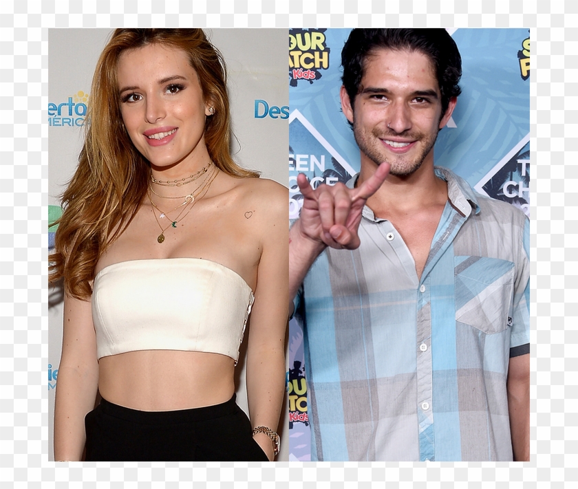 Bella Thorne E Tyler Posey, De "teen Wolf\ Clipart #1855468