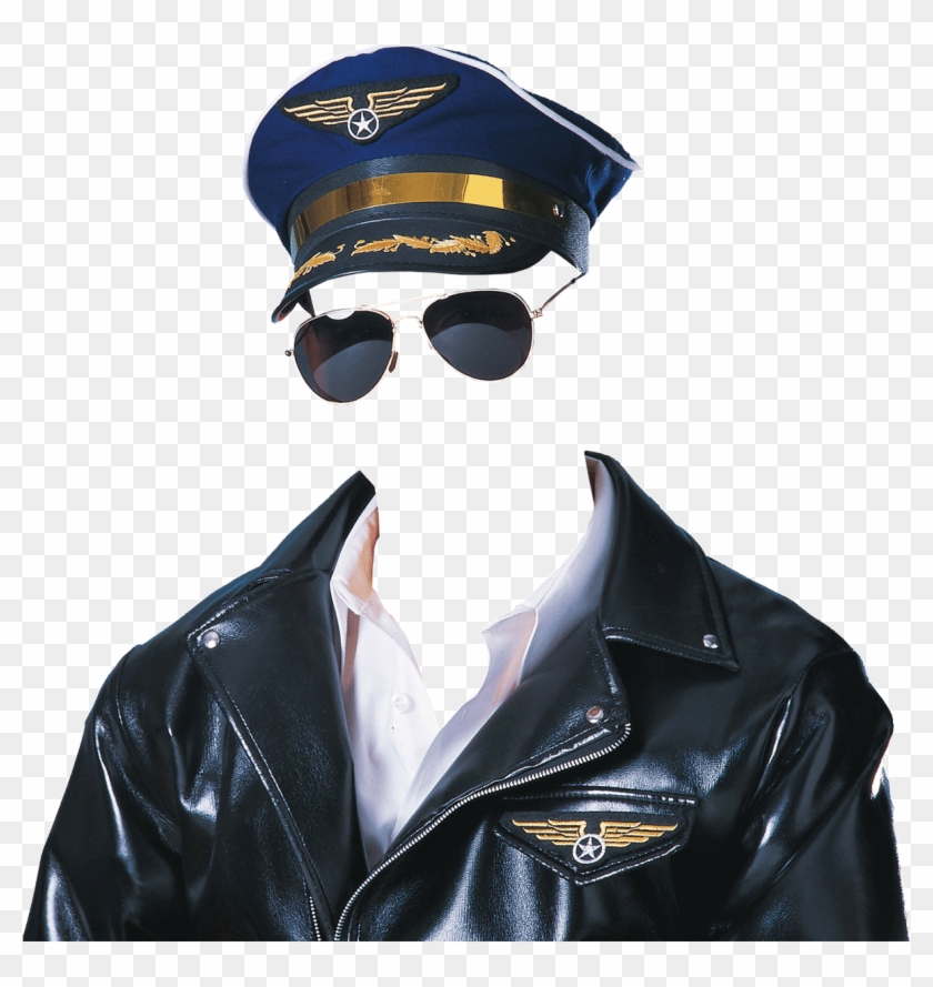 Flight 0506147919 Command Costume In Airplane Pilot - Pilot In Command Clipart #2018460