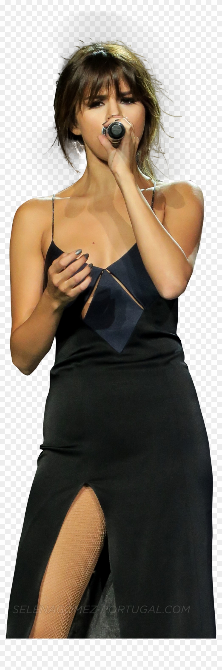 Selena Gomez Singing On Stage - Selena Gomez Singing Png Clipart