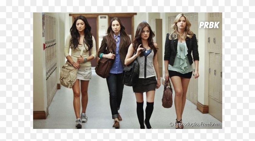 Ashley Benson E Troian Bellisario, De &quot - Pretty Little Liars Clipart