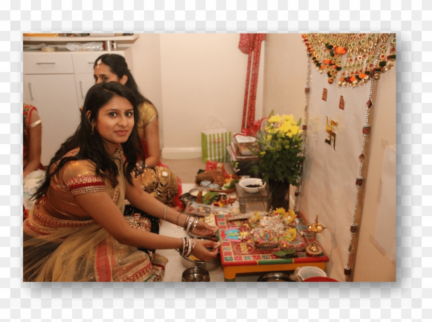 Fruits Offering To Goddess Gauri - Girl Clipart