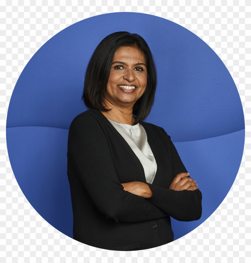 Archana Holds A Master's In Electrical Engineering Clipart #2224418