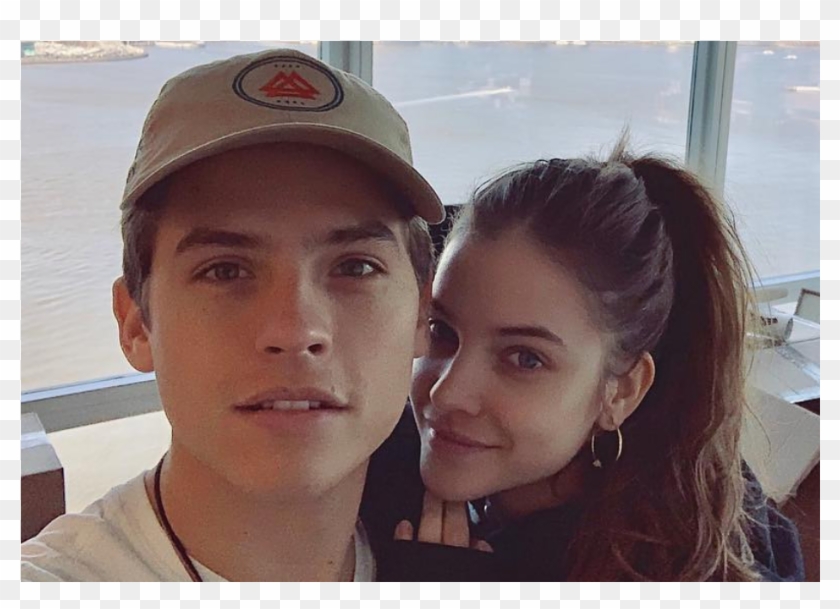 Dylan Sprouse En Couple Avec Barbara Palvin - Barbara Palvin And Dylan Sprouse Clipart