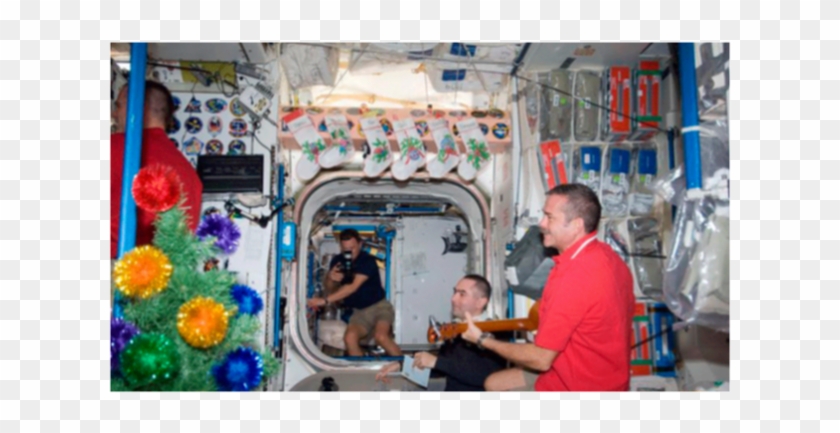 Navidad Nasa Cuatro - Christmas Tree Space Station Clipart