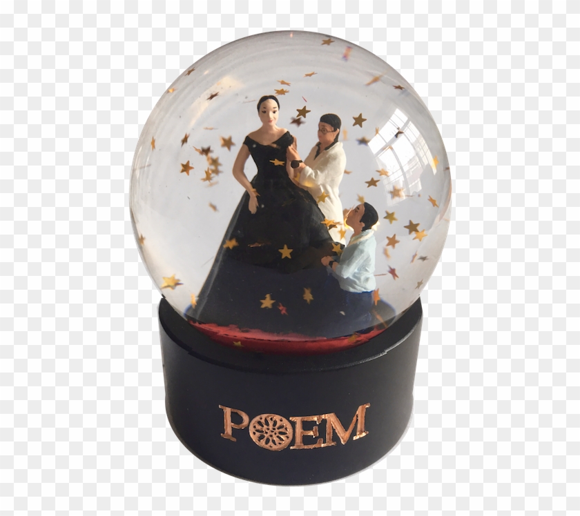 Tharinee And Her Team Needed Me To Create Snow Globes - Sphere Clipart #2540299