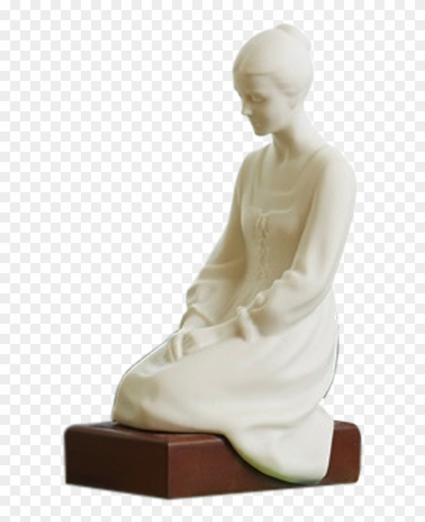 Woman In Prayers - Statue Clipart