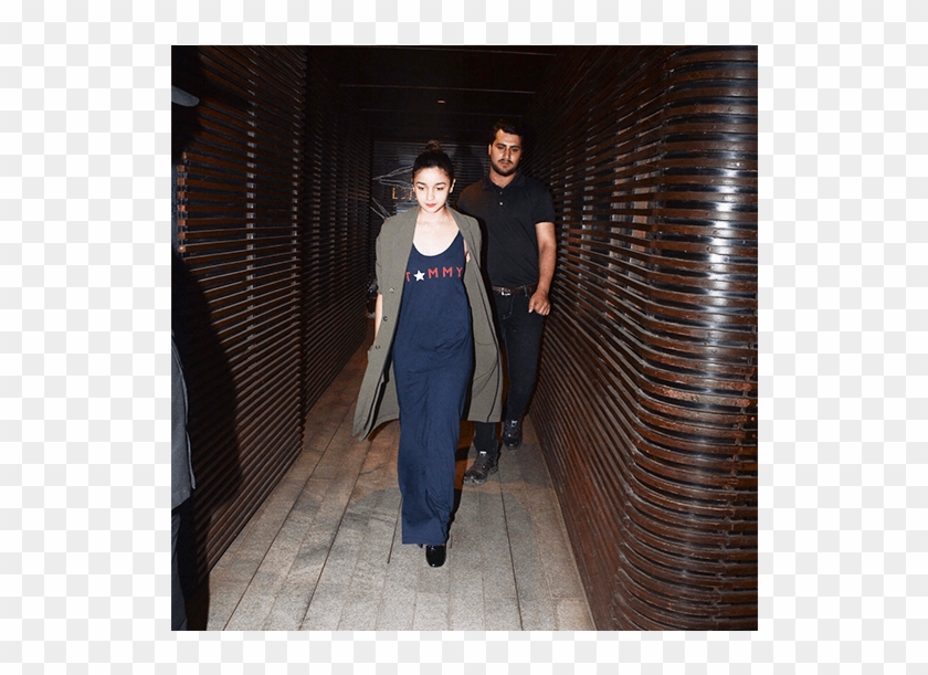 Alia Bhatt - Alia Bhatt Black Maxi Dress Clipart