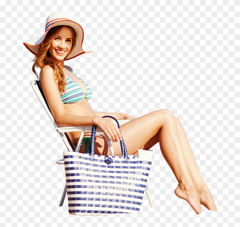 Happy Woman Wearing Bikini Smiling - Happy Women Bikini Png Clipart #2668979