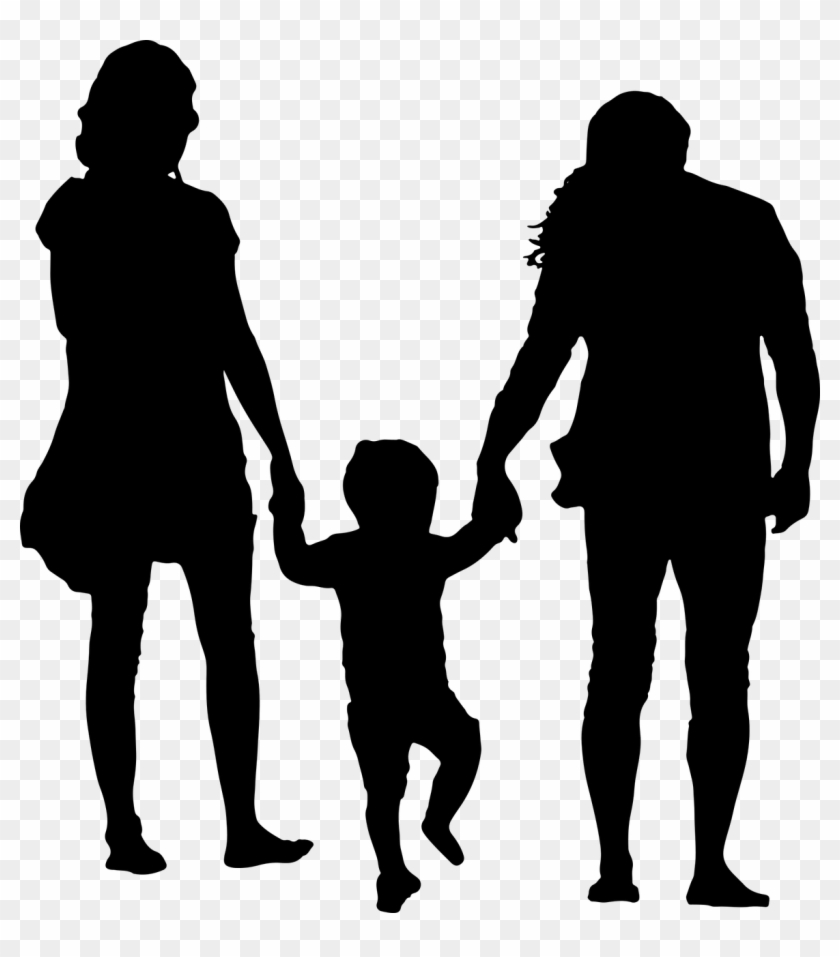 Onlinelabels Clip Art Family With Child In The Middle Happy Family Silhouette Png Transparent Png Pikpng