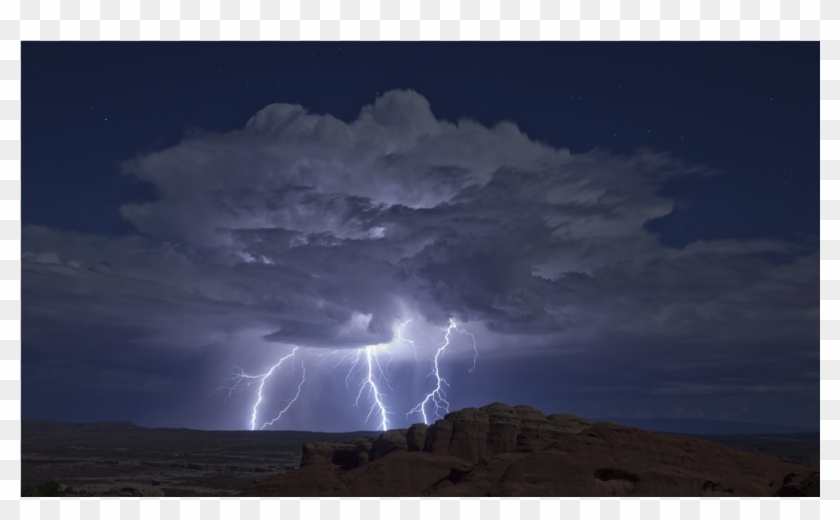 Score 50% - Lightning Clipart