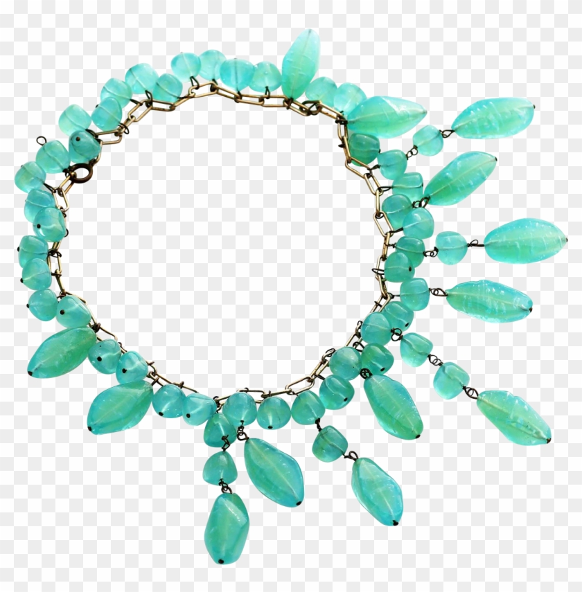 Chrysoprase Bib Necklace With Oblong Dangle And Ⓒ - Necklace Clipart