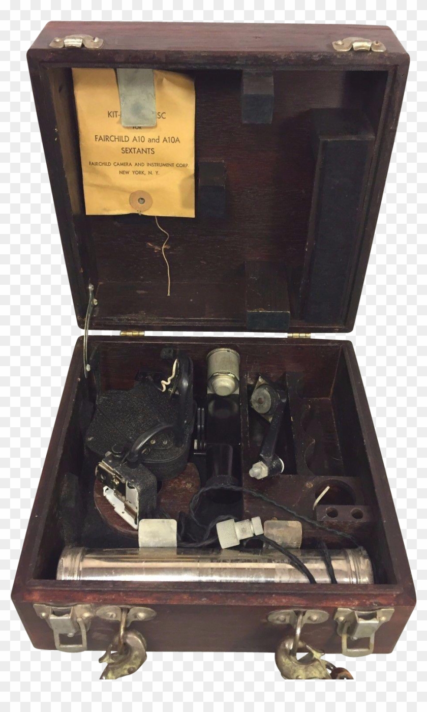 Vintage Fairchild A10 Or A10a Sextant In Case Compass - Antique Clipart