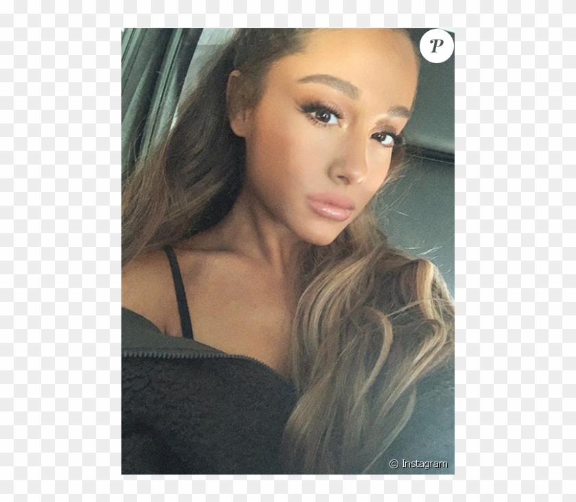 Ariana Grande Sur Une Photo Publiée Sur Instagram Le - Ariana Grande Kanye West Tweet Clipart #3495812