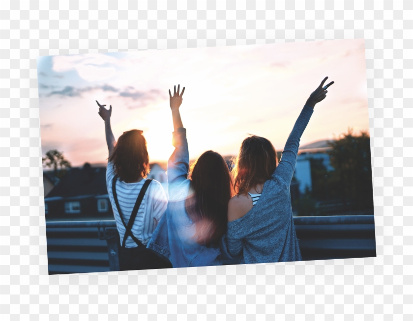 Your Friend Devours Her Schnitzel And Adds It To Her - Relationships Friendships Clipart #3512488